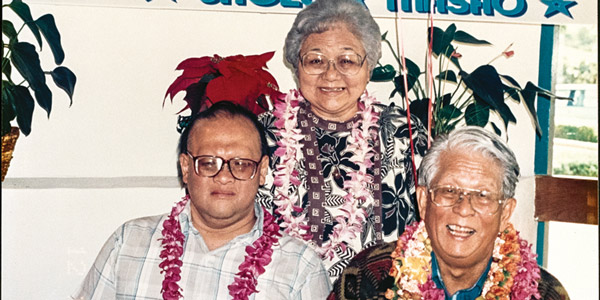 Okasako ‘ohana: Michiko & Masao with their son Neil