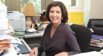 Dr. Browne Named First Takasaki Professor