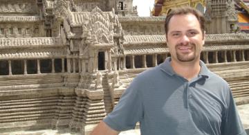 Accounting major Chris Grassi studied at Chulalongkorn University, Thailand