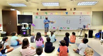 Allen Hong in the classroom