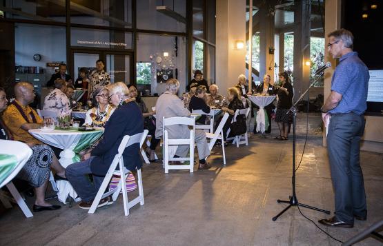 Walter Echo-Hawk Reception image