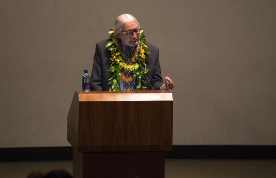 Walter Echo-Hawk Reception image