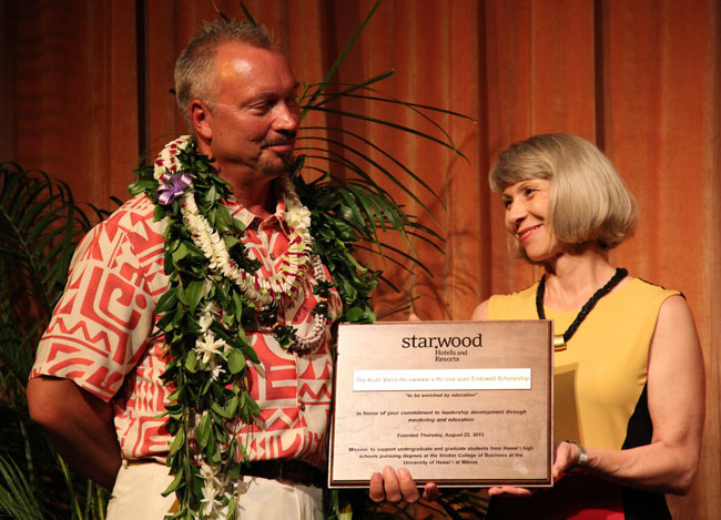 Keith Vieira, Sr. VP and Director of Operations for Hawai'i and French Polynesia at Starwood Hotels & Resorts Worldwide, Inc., and Donna Vuchinich, UH Foundation President and CEO